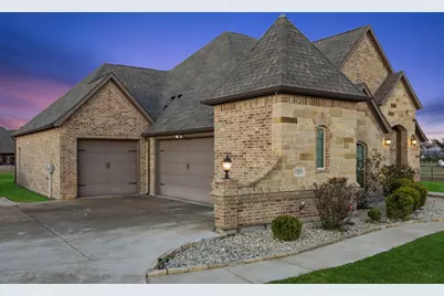 1020 Jesse James Lane, Springtown, TX 76082 - Photo 3