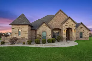 1020 Jesse James Ln, Springtown, TX 76082 - Photo 1