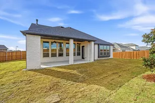 2224 Garnet Dr, Waxahachie, TX 75167 - Photo 25