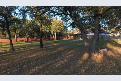 420 Sessums Road, Springtown, TX 76082 - Photo 39