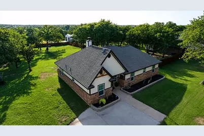 420 Sessums Road, Springtown, TX 76082 - Photo 37