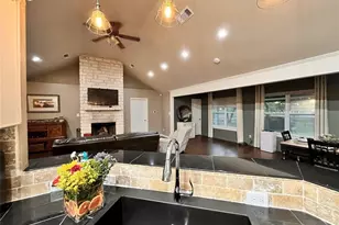 420 Sessums Rd, Springtown, TX 76082 - Photo 9