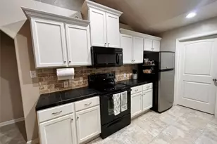 420 Sessums Rd, Springtown, TX 76082 - Photo 17