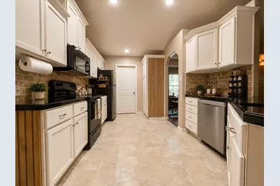 420 Sessums Road, Springtown, TX 76082 - Photo 5