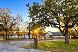 420 Sessums Rd, Springtown, TX 76082 - Photo 37