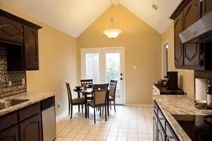 200 Supreme Ct, Irving, TX 75061 - Photo 3