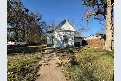 411 W Hester Street, Sherman, TX 75090 - Photo 3