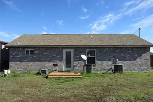 602 S Aquilla St, Itasca, TX 76055 - Photo 21