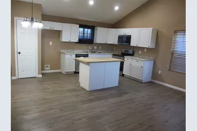 602 S Aquilla Street, Itasca, TX 76055 - Photo 9