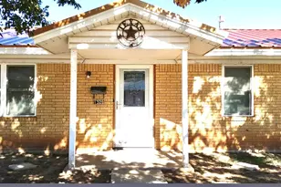 1326 E Texas St, Vernon, TX 76384 - Photo 3