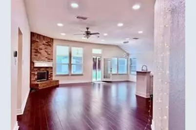 700 Auburndale Drive, Euless, TX 76040 - Photo 7