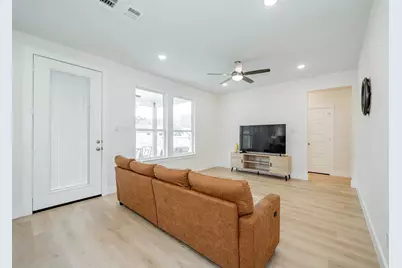 319 Coral Reef Street, Gun Barrel City, TX 75156 - Photo 15