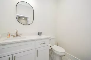 319 Coral Reef St, Gun Barrel City, TX 75156 - Photo 17