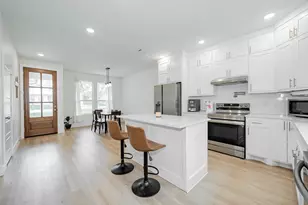 319 Coral Reef St, Gun Barrel City, TX 75156 - Photo 5