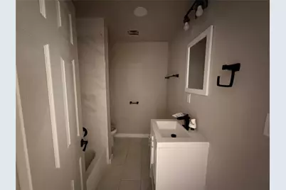 1115 S Glasgow Drive #2, Dallas, TX 75223 - Photo 11