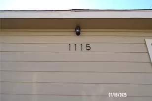 1115 S Glasgow Dr, Dallas, TX 75223 - Photo 13