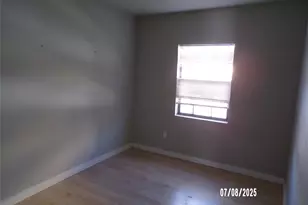 1115 S Glasgow Dr, Dallas, TX 75223 - Photo 9