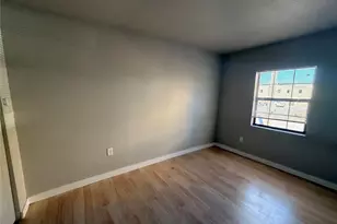 1115 S Glasgow Dr, Dallas, TX 75223 - Photo 7