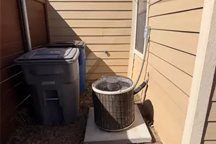 1115 S Glasgow Dr, Dallas, TX 75223 - Photo 13