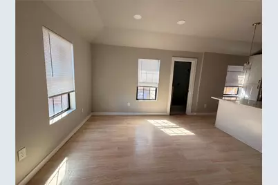 1115 S Glasgow Drive #2, Dallas, TX 75223 - Photo 3