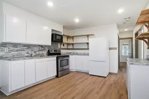 6870 Briar Rd, Azle, TX 76020 - Photo 7