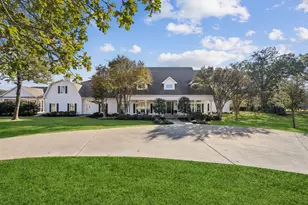 720 Corsica Ct, Argyle, TX 76226 - Photo 3