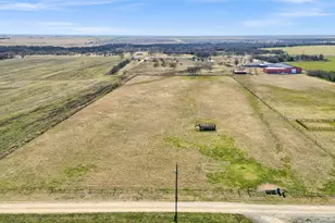 132 Windmill Dr, Tioga, TX 76271 - Photo 25