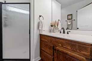 692 Co Rd 3318, Greenville, TX 75402 - Photo 17