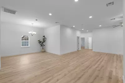 1812 Carpenter Street, Bridgeport, TX 76426 - Photo 11