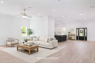 1812 Carpenter St, Bridgeport, TX 76426 - Photo 3