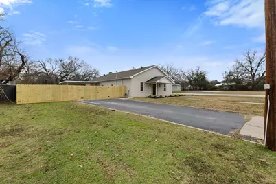 1812 Carpenter Street, Bridgeport, TX 76426 - Photo 1