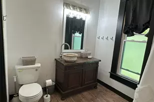 506 NE 3rd St, Hubbard, TX 76648 - Photo 9