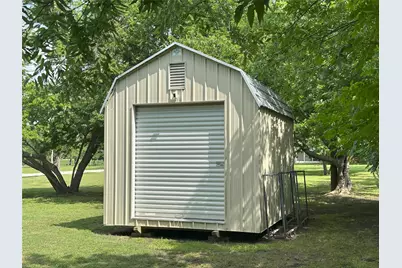 506 NE 3rd Street, Hubbard, TX 76648 - Photo 17