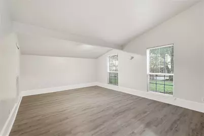 2901 Branch Oaks Drive, Garland, TX 75043 - Photo 3