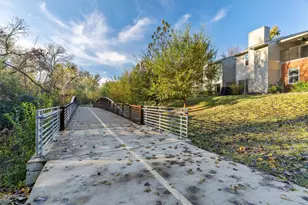 6900 Skillman St, Dallas, TX 75231 - Photo 23