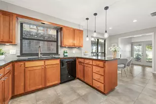 4704 Shady Ridge Ct, Fort Worth, TX 76109 - Photo 11