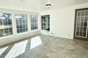 921 Bradleys Bend, Tool, TX 75143 - Photo 9