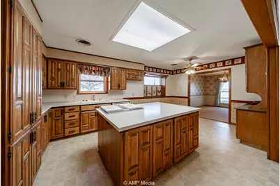 1102 Elmdale Road N, Abilene, TX 79601 - Photo 5