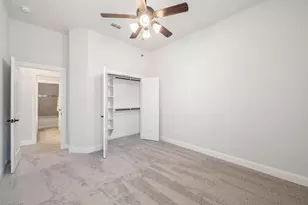 2011 Spieth St, Granbury, TX 76048 - Photo 21
