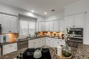 1013 Cross Plains Dr, Allen, TX 75013 - Photo 11