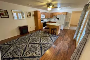 7118 Back Forty Ct, Granbury, TX 76049 - Photo 5