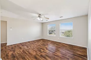 1116 Grand Central Pkwy, Saginaw, TX 76131 - Photo 17