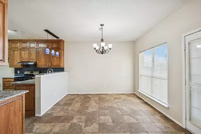 1116 Grand Central Parkway, Saginaw, TX 76131 - Photo 9