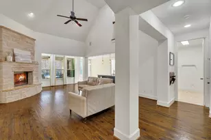 13501 Grand Arbor Ln, Frisco, TX 75035 - Photo 5