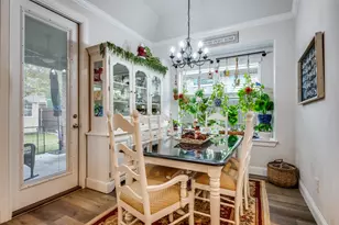 306 Osage Ct, Krum, TX 76249 - Photo 7