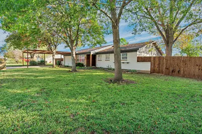 2105 22nd Avenue, Mineral Wells, TX 76067 - Photo 3