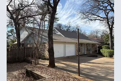 2716 Plover Lane, Irving, TX 75060 - Photo 1