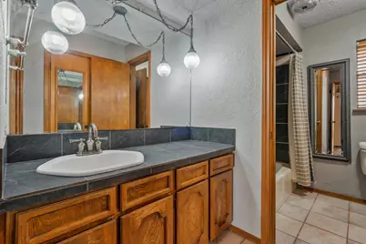 2716 Plover Lane, Irving, TX 75060 - Photo 21