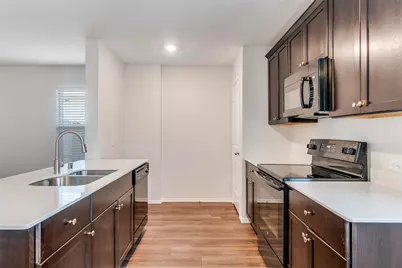 9287 Summerlee Street, Dallas, TX 75227 - Photo 11