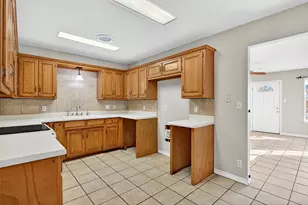 538 Lakewood Rd, Denison, TX 75020 - Photo 11